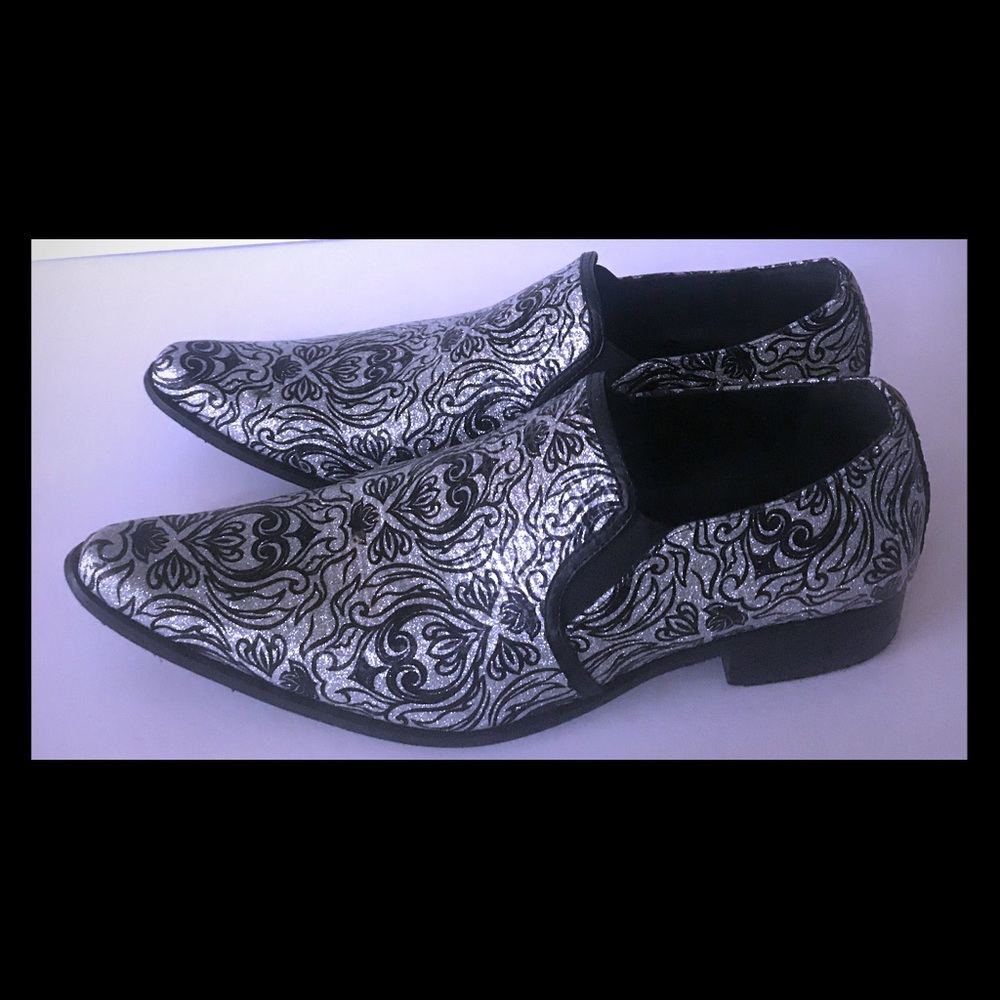 Fiesso by Aurelio Garcia silver & black size 12D